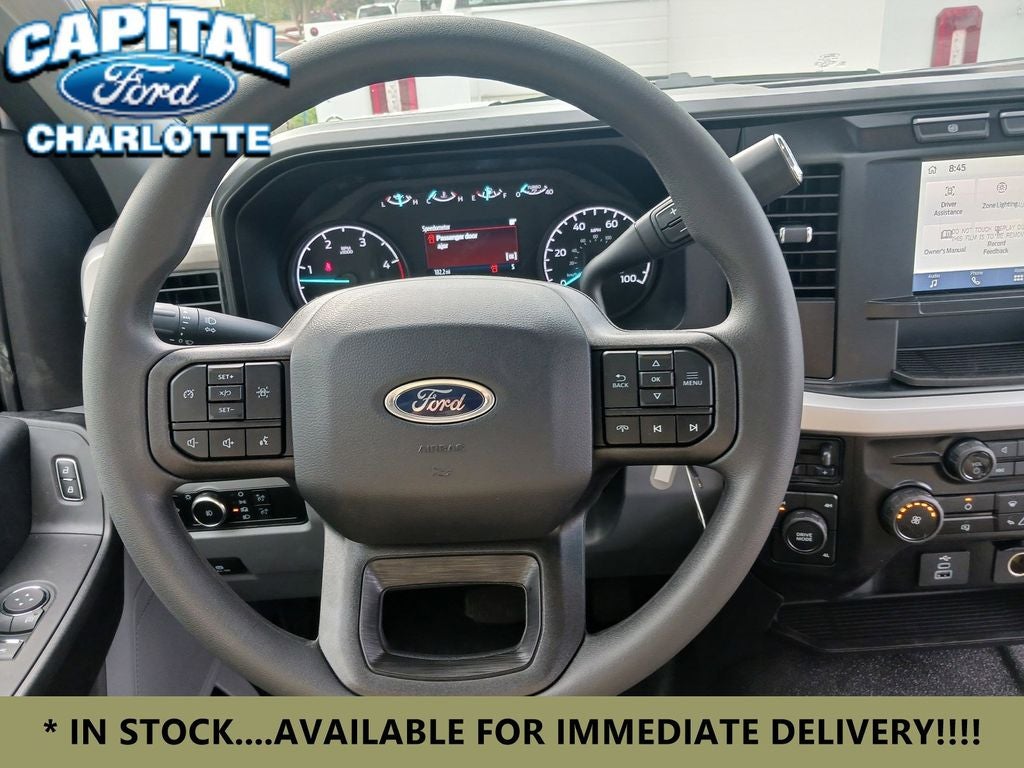 2024 Ford Chassis Cab F-550® XL