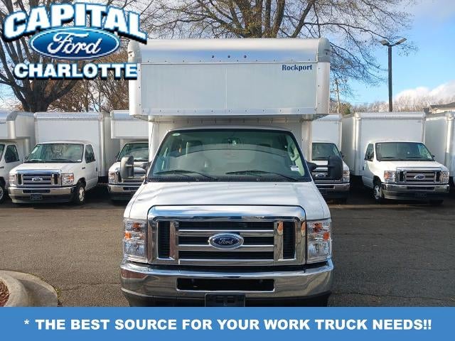 2025 Ford Econoline Cutaway E-350 SRW