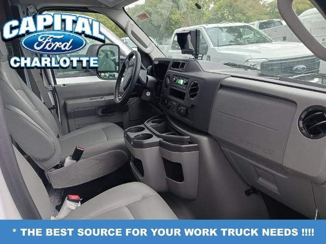 2025 Ford Econoline Cutaway E-350 SRW