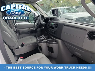 2025 Ford Econoline Cutaway E-350 SRW