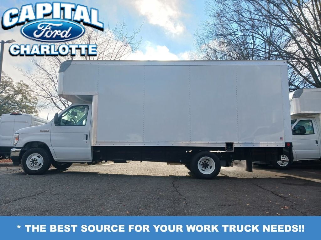 2025 Ford Econoline Cutaway E-350 SRW