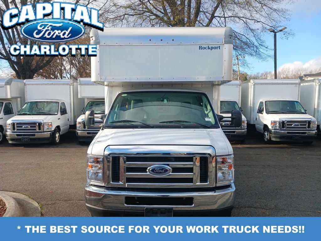 2025 Ford Econoline Cutaway E-350 SRW