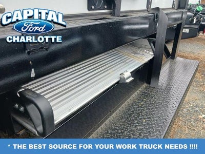 2025 Ford Econoline Cutaway E-350 SRW