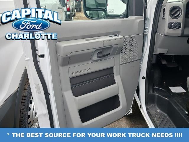 2025 Ford Econoline Cutaway E-350 SRW