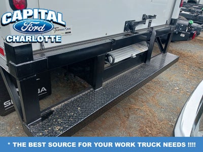 2025 Ford Econoline Cutaway E-350 SRW