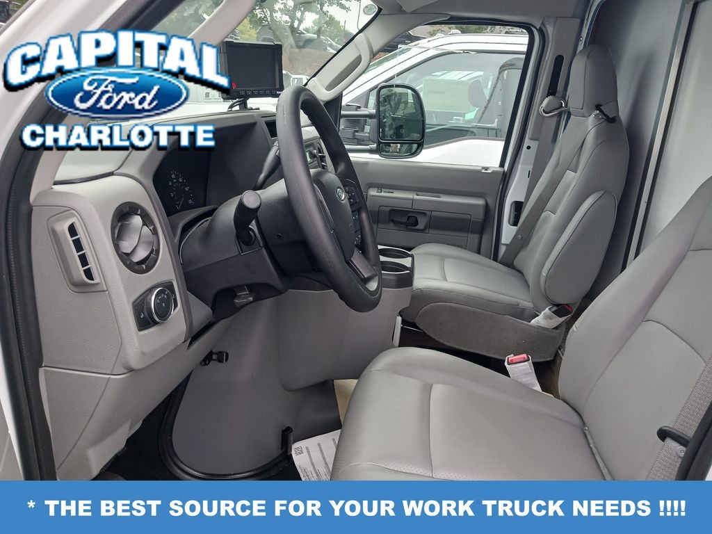 2025 Ford Econoline Cutaway E-350 SRW