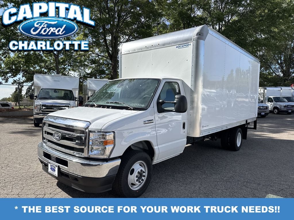 2026 Ford Econoline Cutaway E-350 SRW