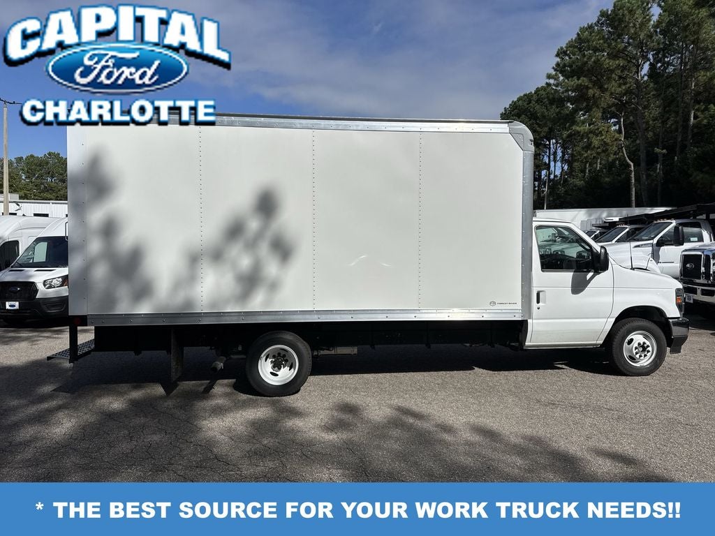 2026 Ford Econoline Cutaway E-350 SRW