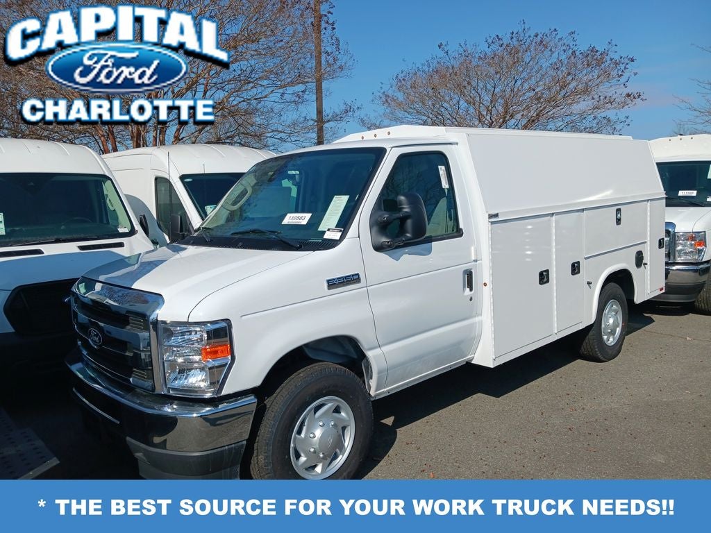 2026 Ford Econoline Cutaway E-350 SRW