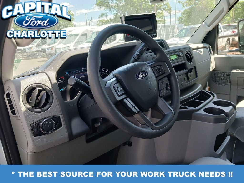 2027 Ford Econoline Cutaway E-350 SRW
