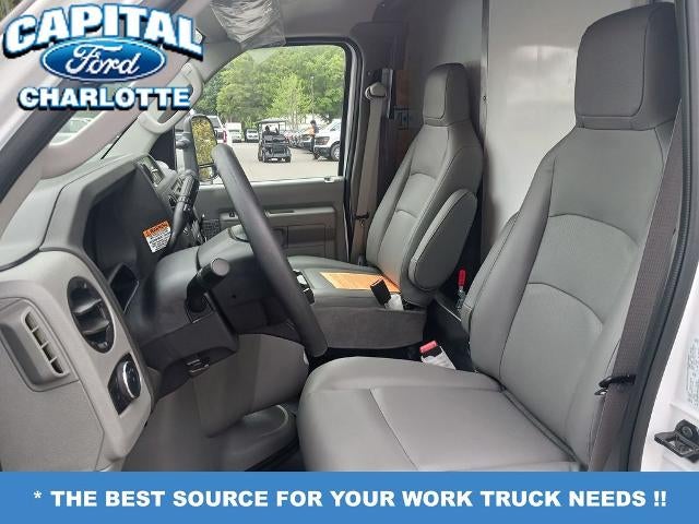 2027 Ford Econoline Cutaway E-350 SRW