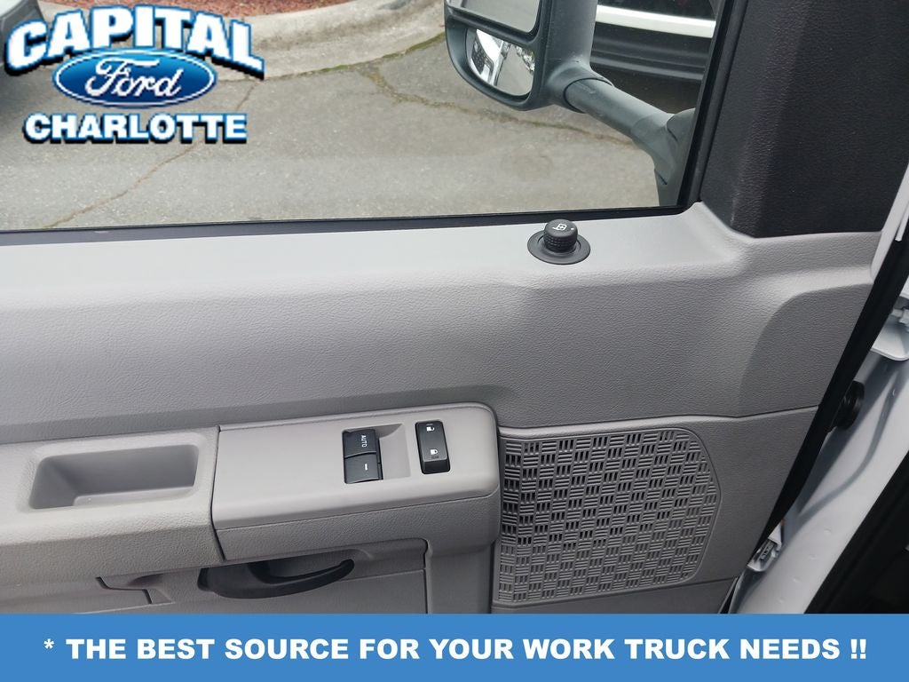 2027 Ford Econoline Cutaway E-350 SRW