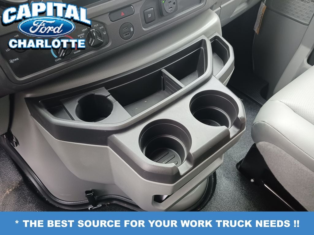 2027 Ford Econoline Cutaway E-350 SRW