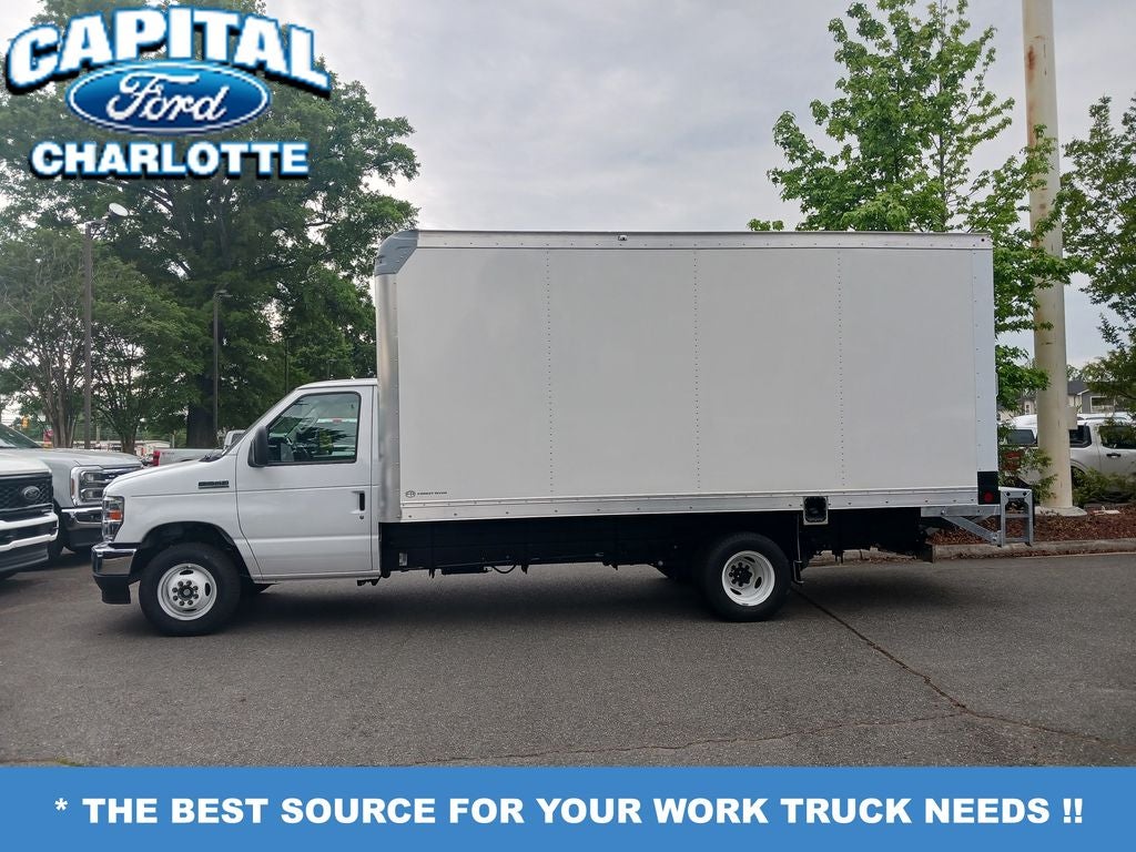 2027 Ford Econoline Cutaway E-350 SRW