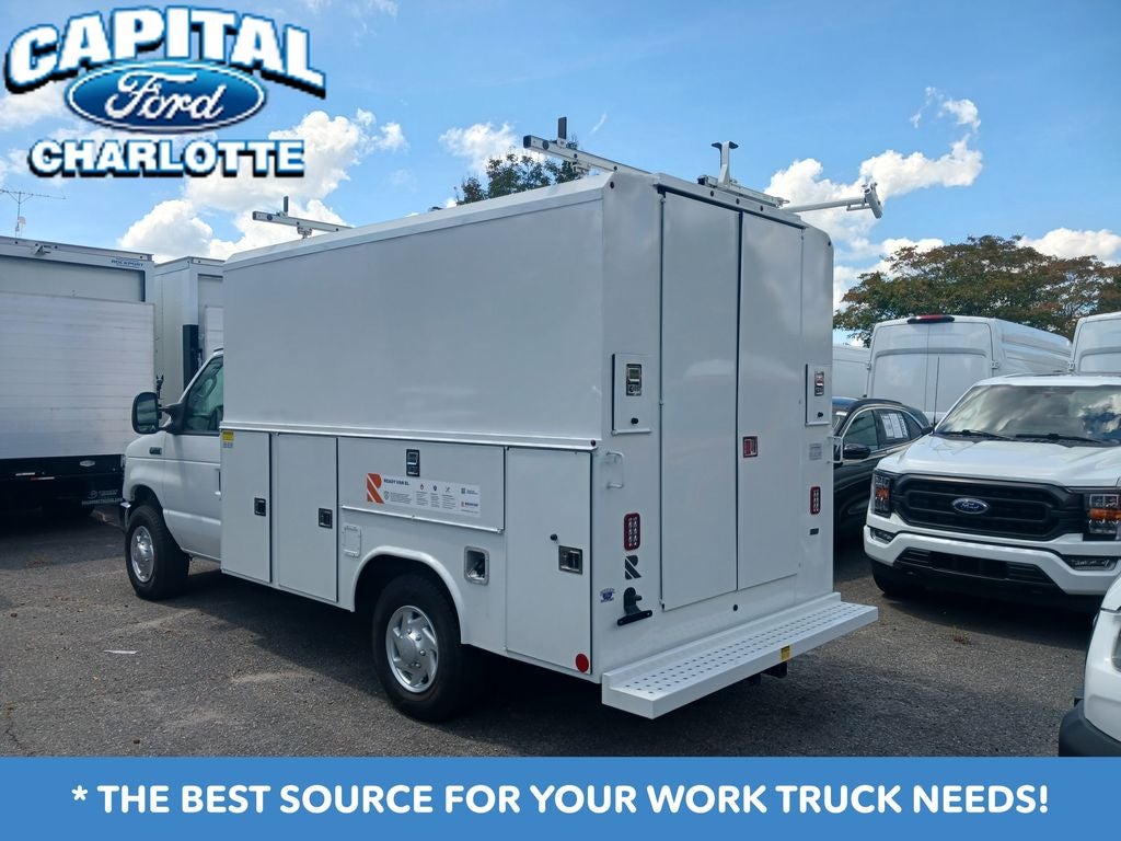 2024 Ford Econoline Cutaway E-350 SRW
