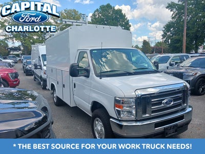 2024 Ford Econoline Cutaway E-350 SRW