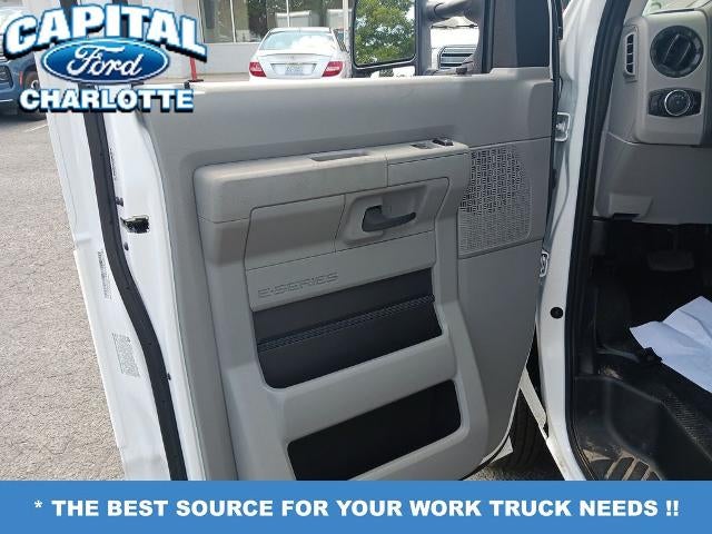 2027 Ford Econoline Cutaway E-350 SRW