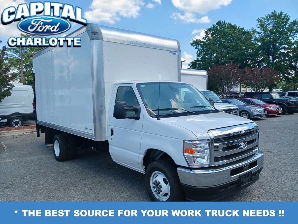 2027 Ford Econoline Cutaway E-350 SRW