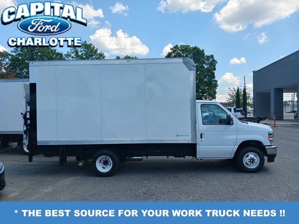 2027 Ford Econoline Cutaway E-350 SRW