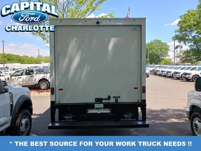 2027 Ford Econoline Cutaway E-350 SRW