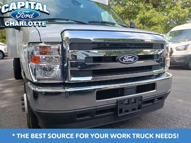 2027 Ford Econoline Cutaway E-350 SRW