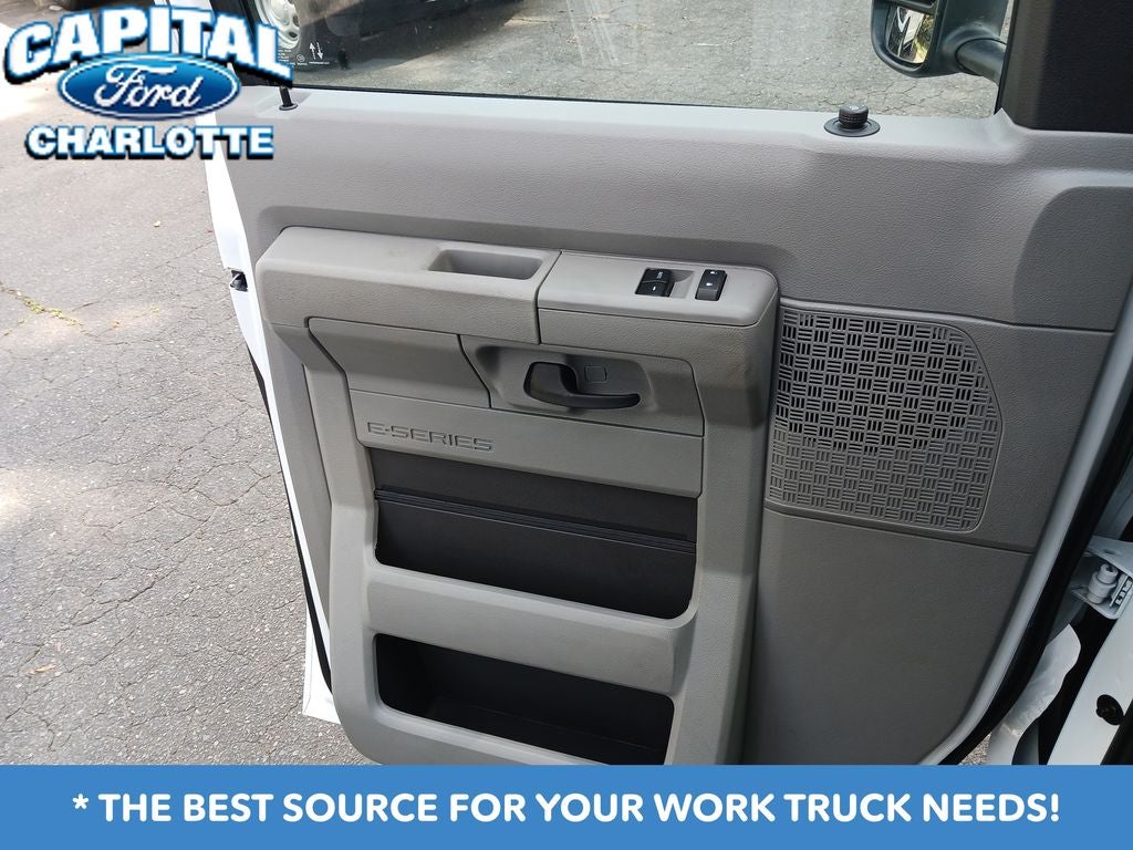 2027 Ford Econoline Cutaway E-350 SRW