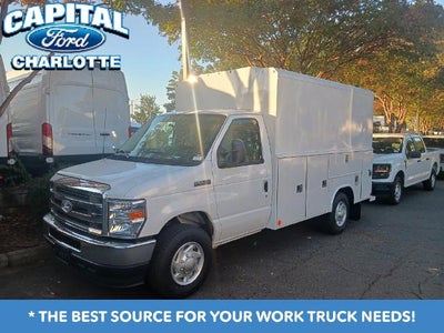 2027 Ford Econoline Cutaway E-350 SRW