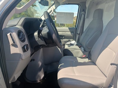 2027 Ford Econoline Cutaway E-350 SRW