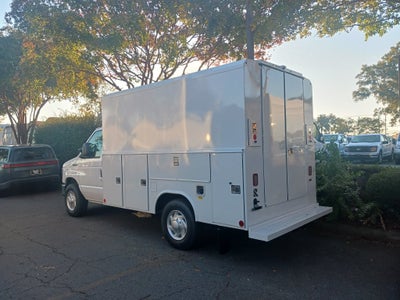 2027 Ford Econoline Cutaway E-350 SRW