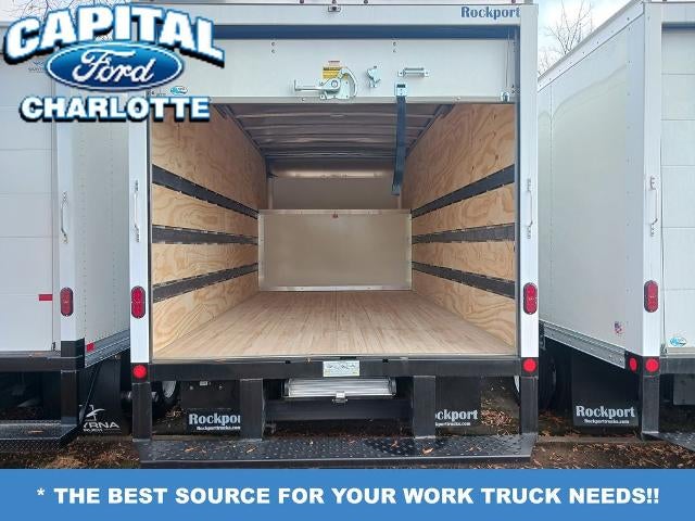 2025 Ford Econoline Cutaway E-350 SRW