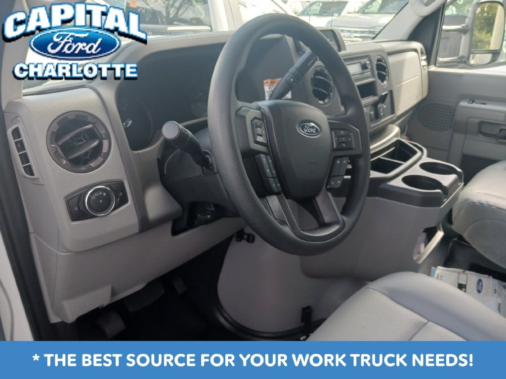 2027 Ford Econoline Cutaway E-350 SRW