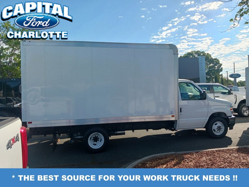 2027 Ford Econoline Cutaway E-350 SRW
