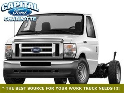 2025 Ford E-350SD Base Cutaway