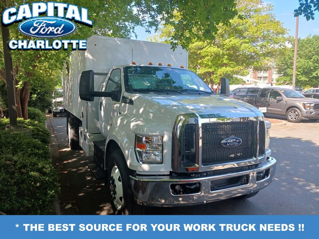 2027 Ford F-650-750 F-750 SD Diesel Straight Frame