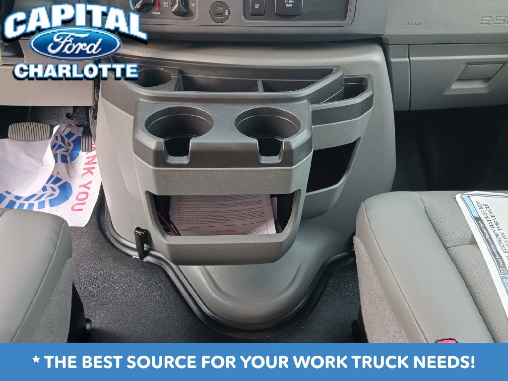 2027 Ford Econoline Cutaway E-450 DRW