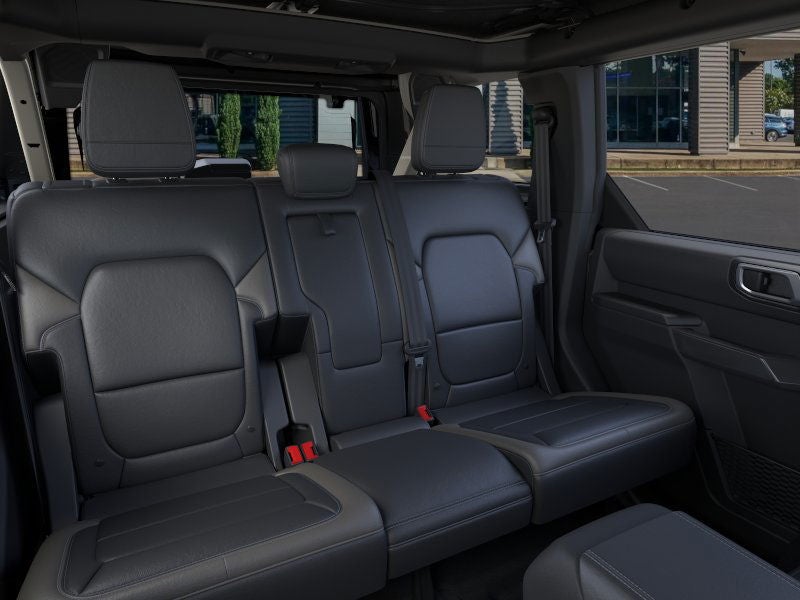 2025 Ford Bronco Outer Banks®