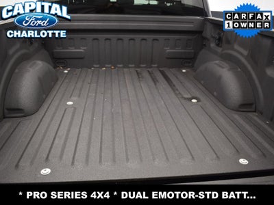 2023 Ford F-150 Lightning Pro