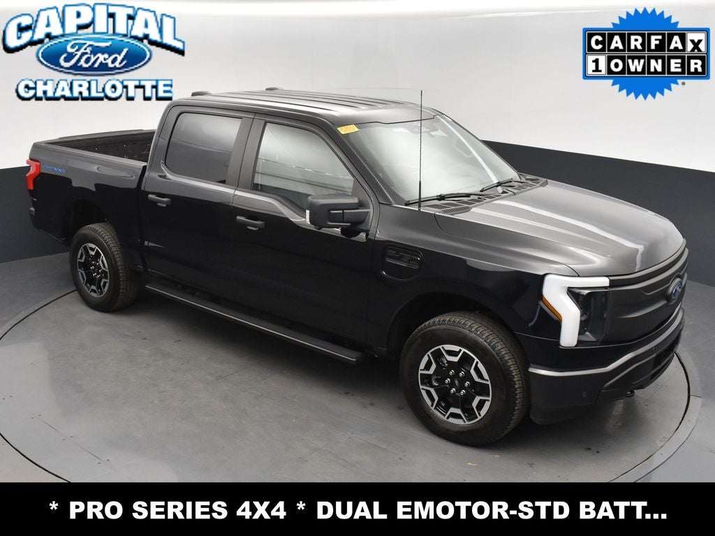 2023 Ford F-150 Lightning Pro