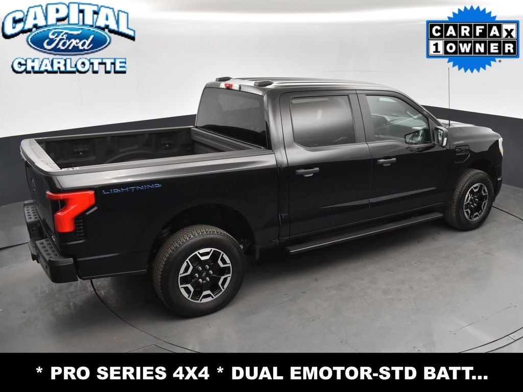 2023 Ford F-150 Lightning Pro