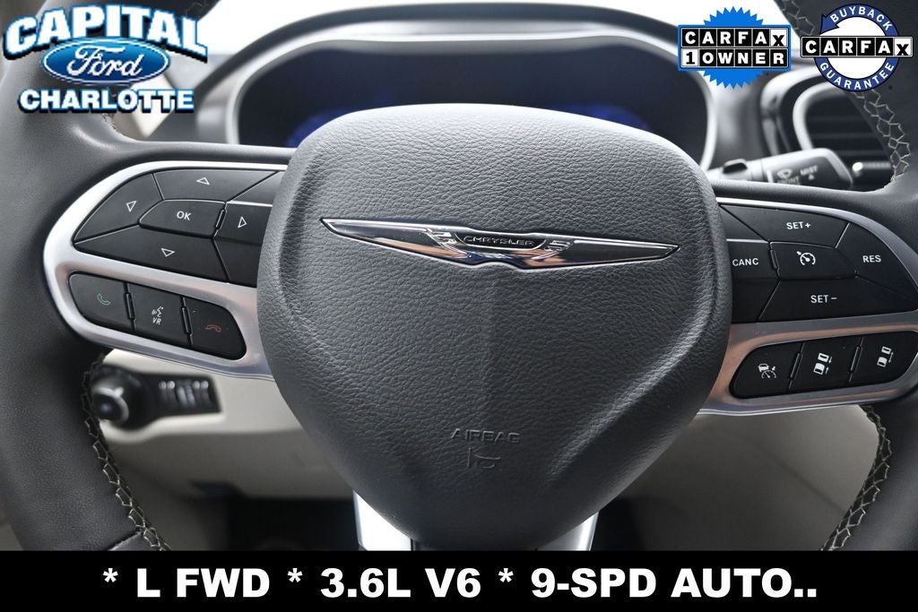 2023 Chrysler Pacifica Touring L