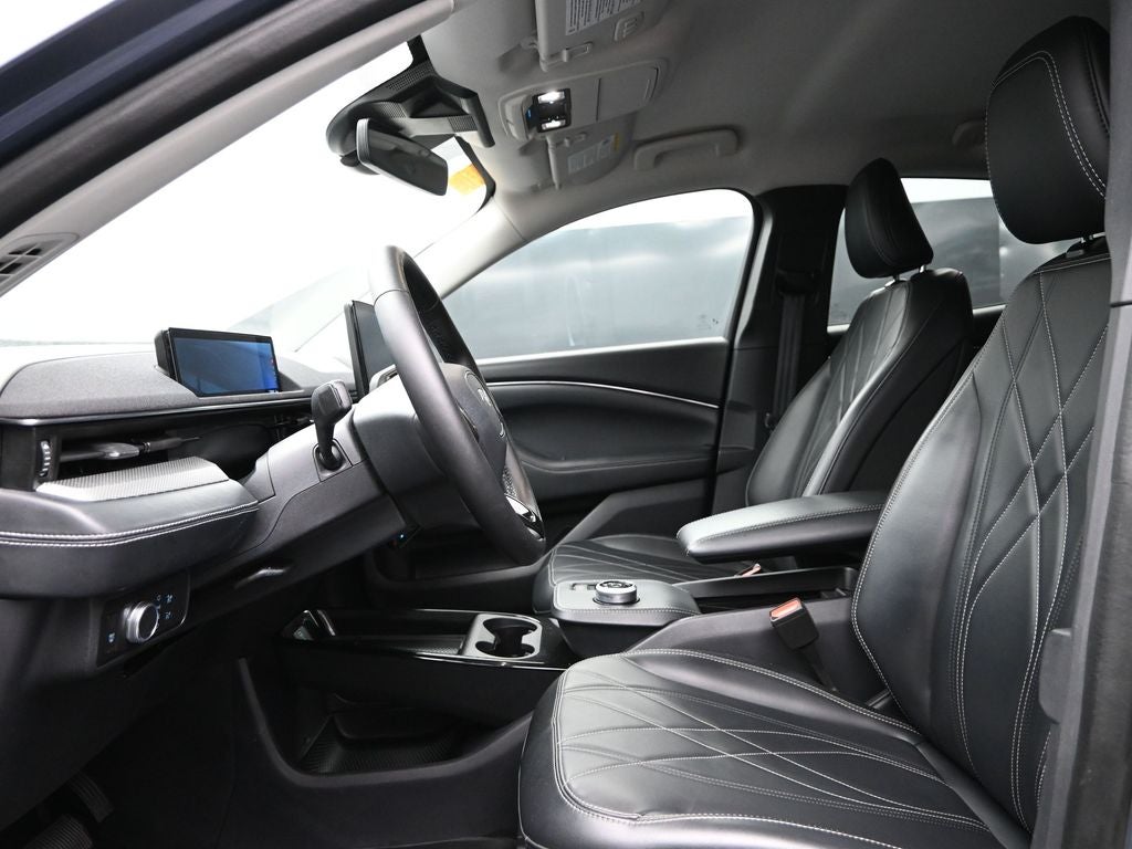 2021 Ford Mustang Mach-E Select