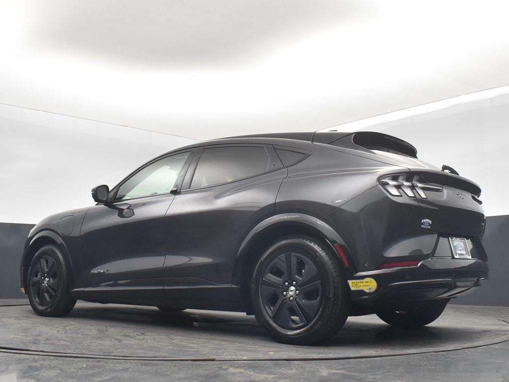 2022 Ford Mustang Mach-E California Route 1