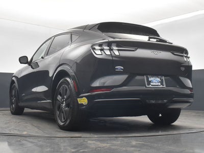 2022 Ford Mustang Mach-E California Route 1