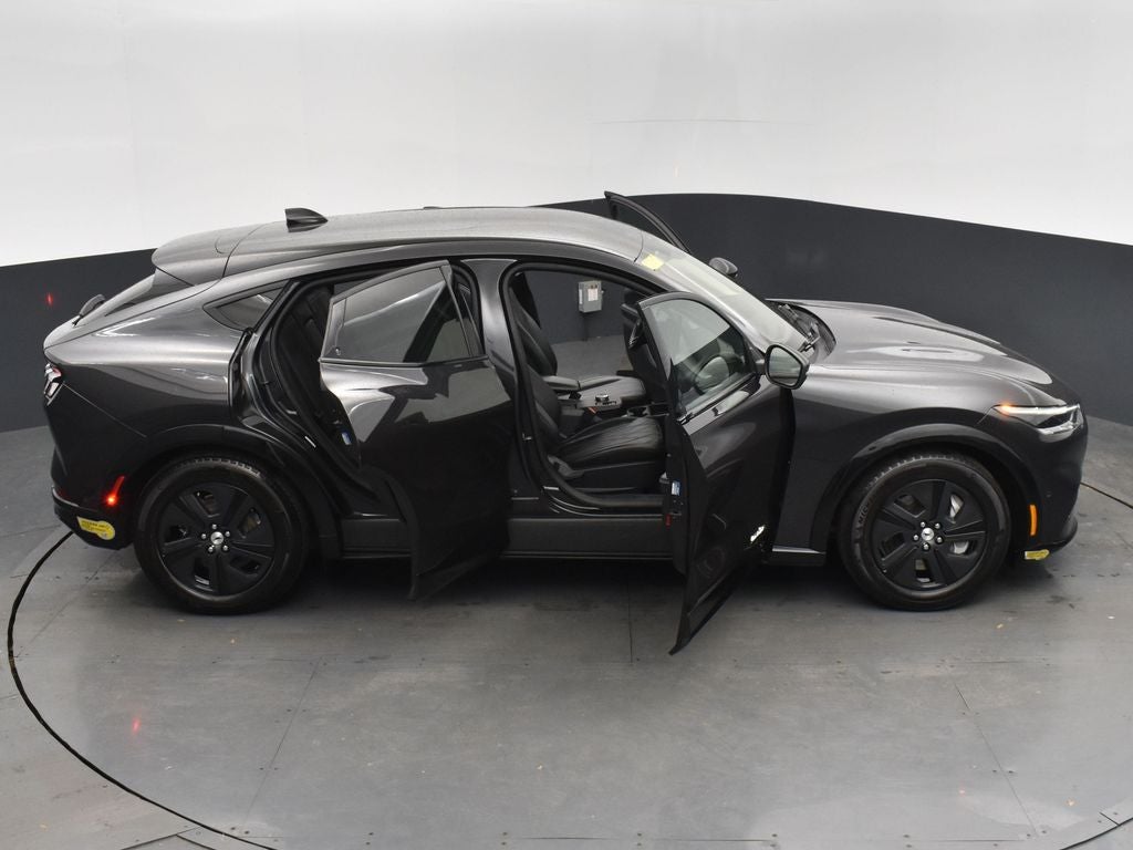 2022 Ford Mustang Mach-E California Route 1