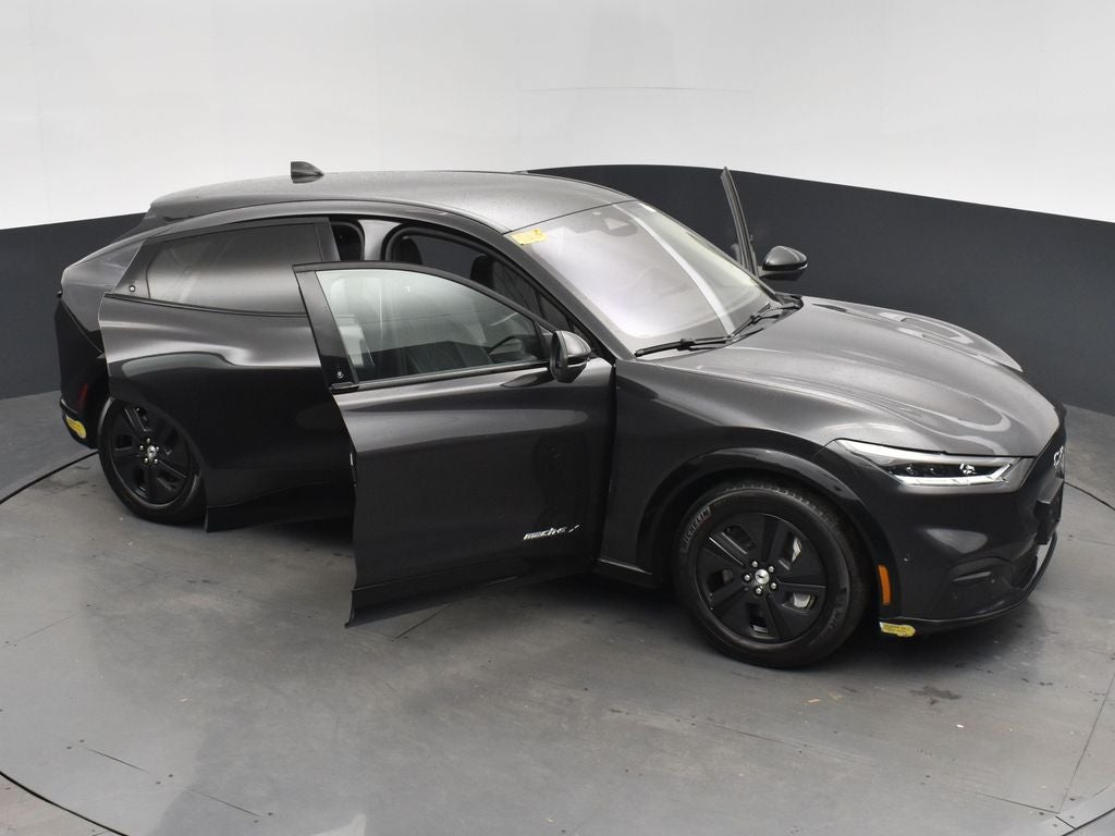 2022 Ford Mustang Mach-E California Route 1