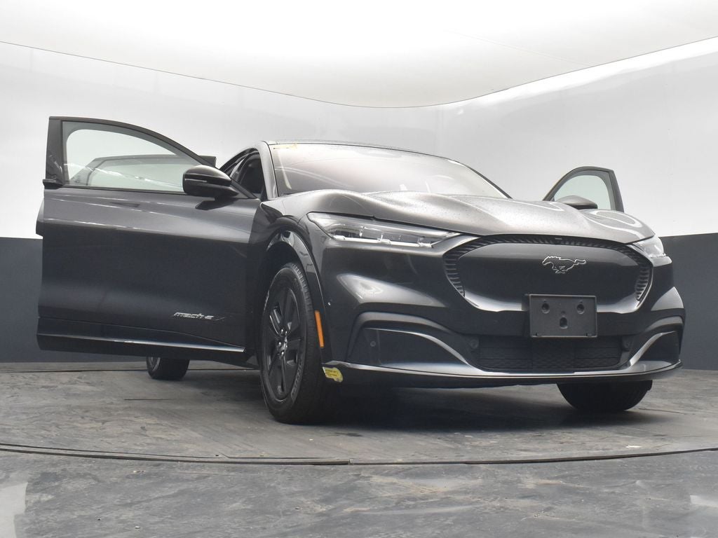 2022 Ford Mustang Mach-E California Route 1