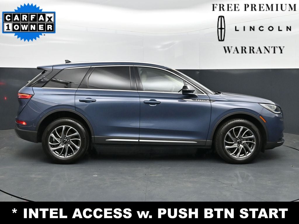 2022 Lincoln Corsair Standard