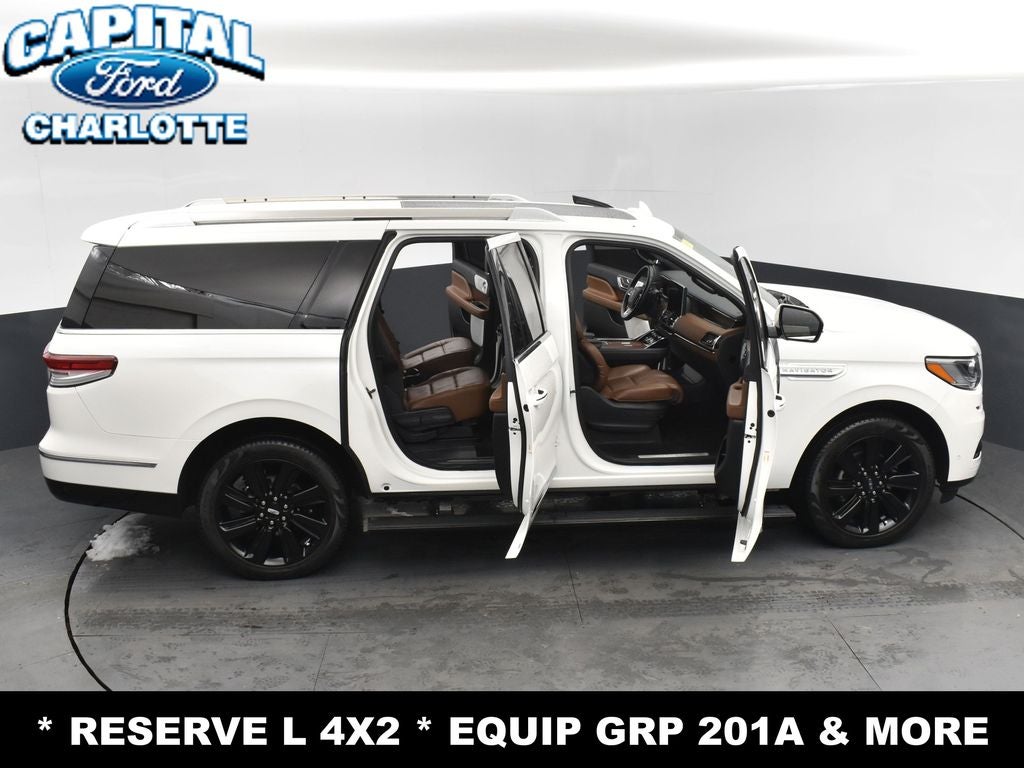 2023 Lincoln Navigator L Reserve