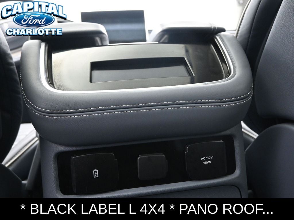 2023 Lincoln Navigator L Black Label