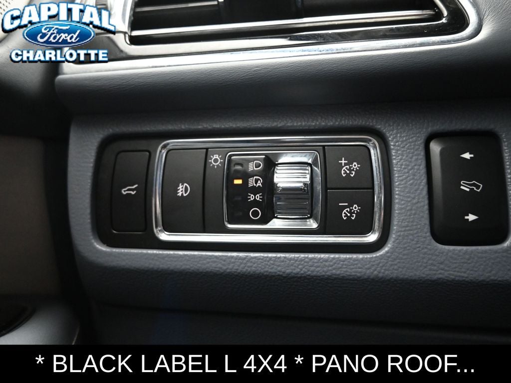 2023 Lincoln Navigator L Black Label